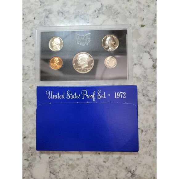 1972 US Mint 5 Coin Proof Set Kept in Safe Uncirculated‎ in Case - Picture 1 of 8